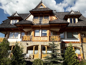 pod smerkiem apartments Закопане Костелиско горы Татры 03
